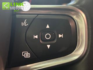 VOLVO XC40 usata, con Volante in pelle