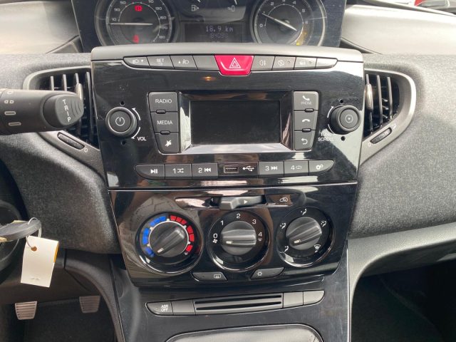 LANCIA Ypsilon usata, con Immobilizzatore elettronico