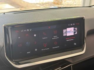 PEUGEOT 208 usata, con Autoradio digitale