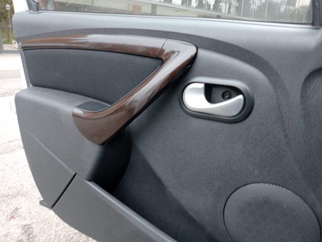 DACIA Duster usata, con Trazione integrale