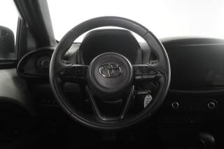 TOYOTA Aygo X usata 5