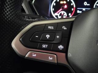 VOLKSWAGEN T-Cross usata 25