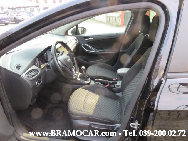 OPEL Astra usata, con Controllo trazione