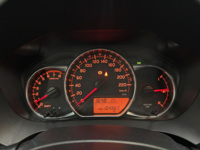 TOYOTA Yaris usata, con ESP