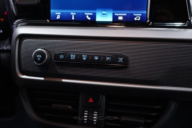 FORD Transit Courier usata, con Volante multifunzione