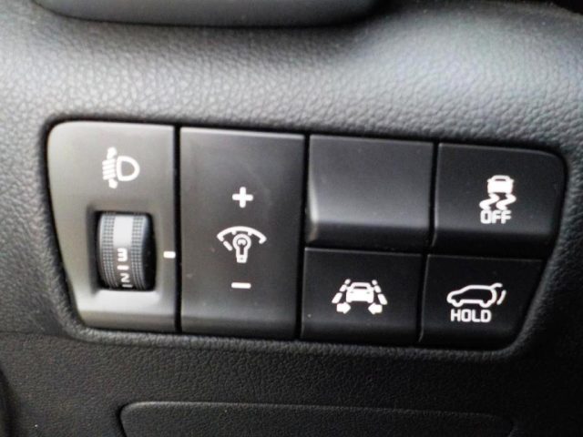 KIA Sportage usata, con Specchietti laterali elettrici