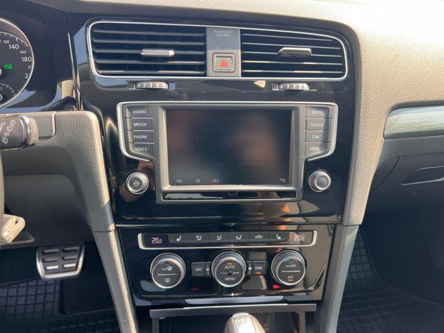 VOLKSWAGEN Golf usata, con ESP