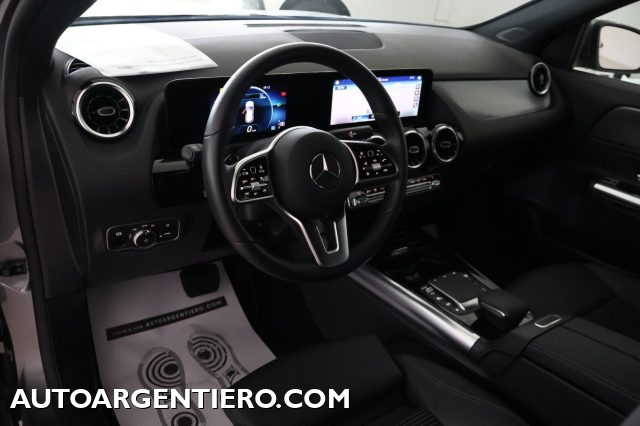 MERCEDES-BENZ GLA 200 usata, con Alzacristalli elettrici