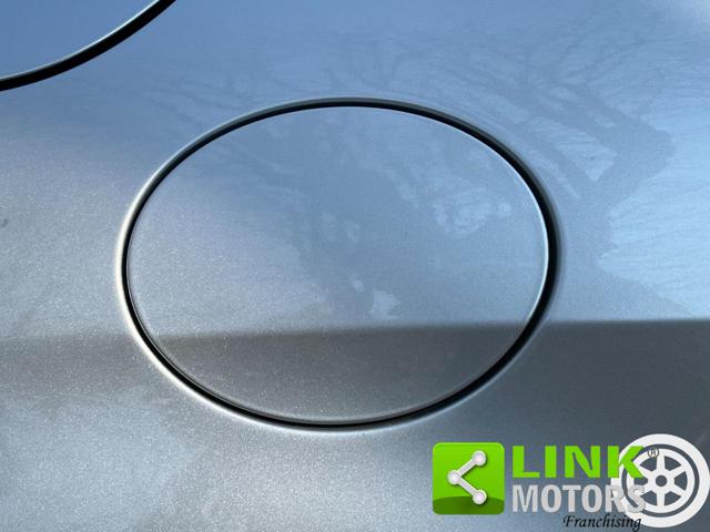 MERCEDES-BENZ SLK 200 usata, con Limitatore di velocità