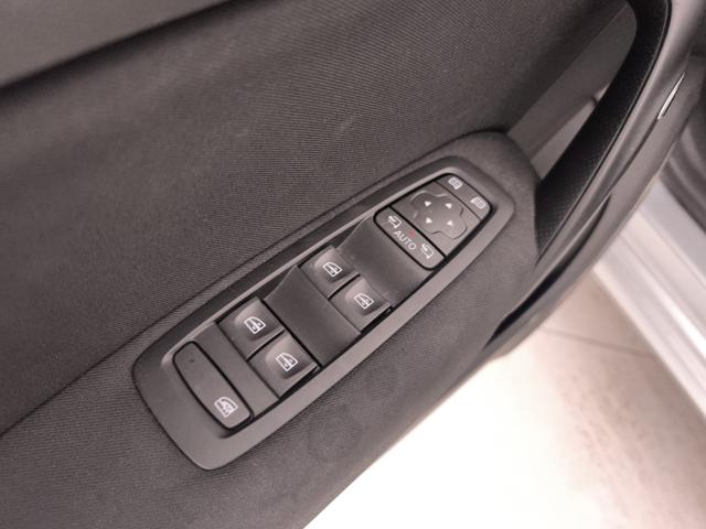 RENAULT Megane usata, con Touch screen