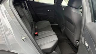 PEUGEOT 2008 usata, con Park Distance Control