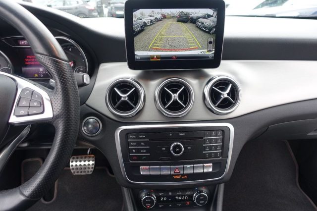 MERCEDES-BENZ GLA 220 usata, con Cronologia tagliandi