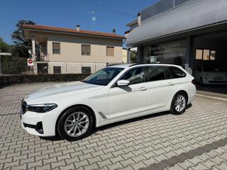 BMW 520 d 48V Touring Business