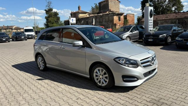 MERCEDES-BENZ B 180 usata, con Airbag