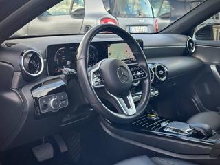 MERCEDES-BENZ A 180 usata, con Park Distance Control