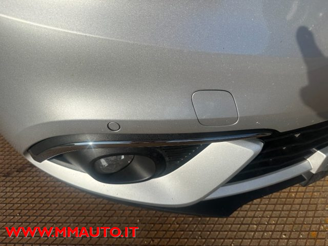RENAULT Scenic usata, con Autoradio