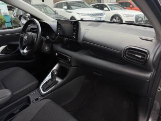 TOYOTA Yaris usata, con Controllo elettronico della corsia