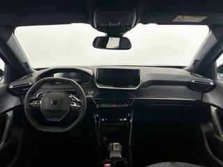 PEUGEOT 2008 usata, con Controllo automatico clima