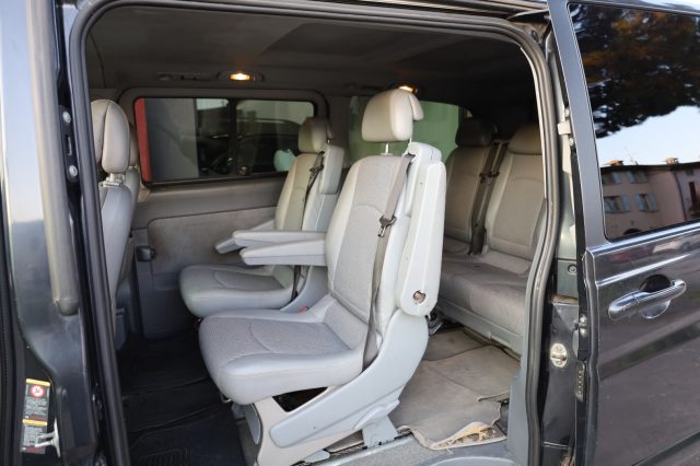 MERCEDES-BENZ Viano usata, con Luci diurne