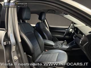 ALFA ROMEO Stelvio usata, con Autoradio