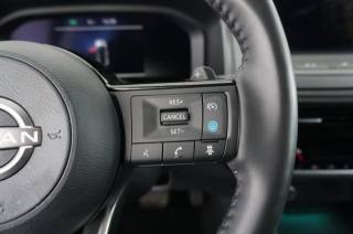 NISSAN Qashqai usata, con Fari LED