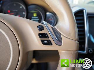 PORSCHE Cayenne usata, con Apple CarPlay
