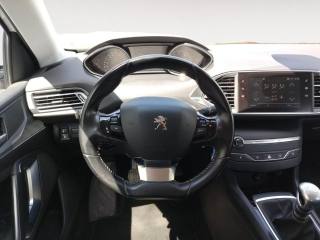 PEUGEOT 308 usata, con Sistema di navigazione