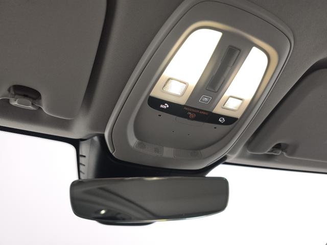 VOLVO XC60 usata, con Volante in pelle