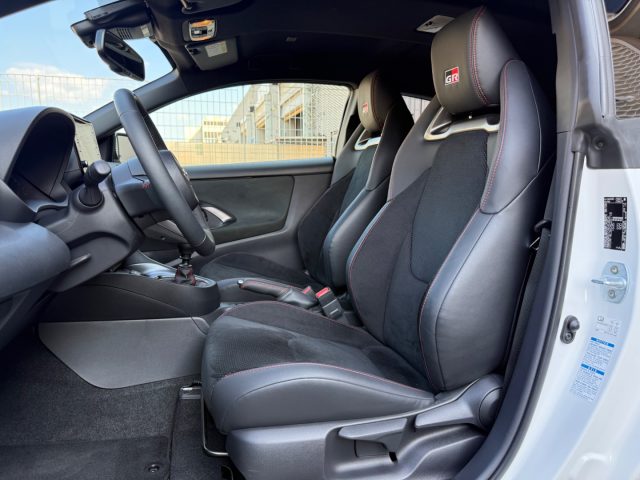 TOYOTA Yaris usata, con Cronologia tagliandi