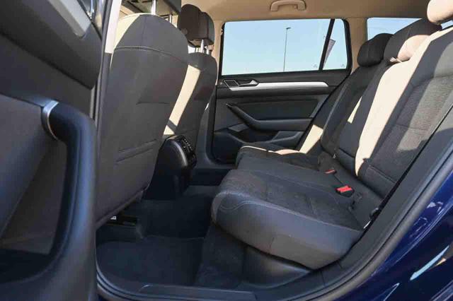 VOLKSWAGEN Passat Variant usata, con Fendinebbia