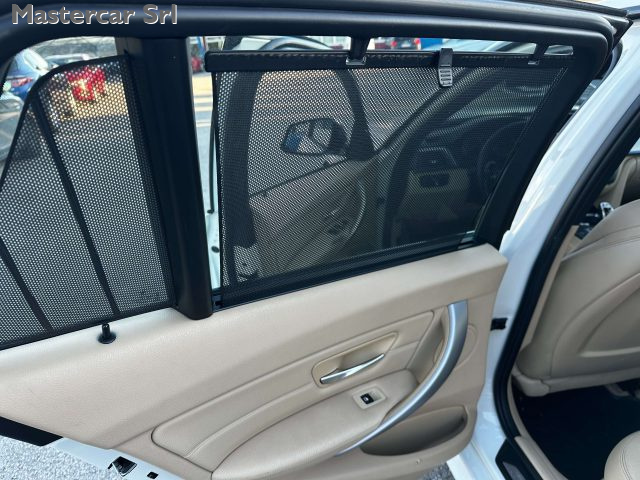 BMW 330 usata, con Boardcomputer