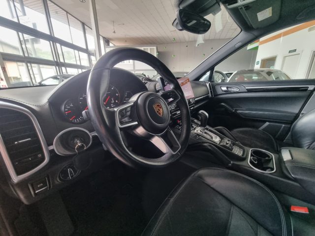 PORSCHE Cayenne usata, con Cerchi in lega