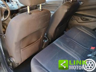 FORD Fiesta usata, con Specchietti laterali elettrici
