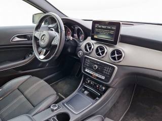 MERCEDES-BENZ GLA 200 usata, con Sensore di pioggia