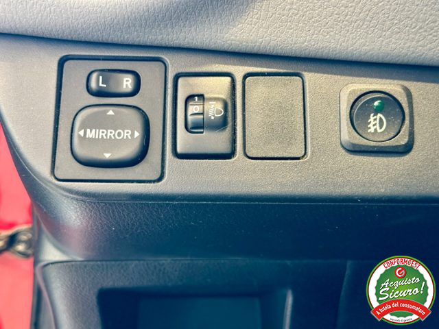 TOYOTA Yaris usata, con Chiusura centralizzata telecomandata