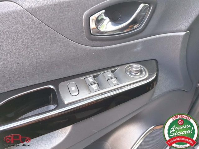 RENAULT Captur usata, con Boardcomputer