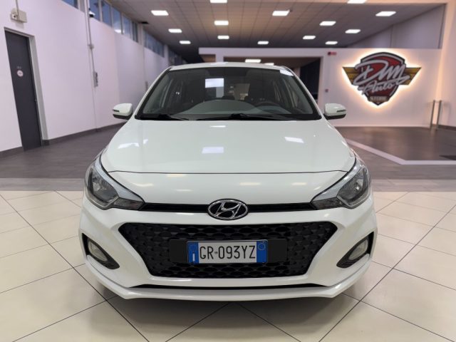 HYUNDAI i20 usata, con Airbag laterali