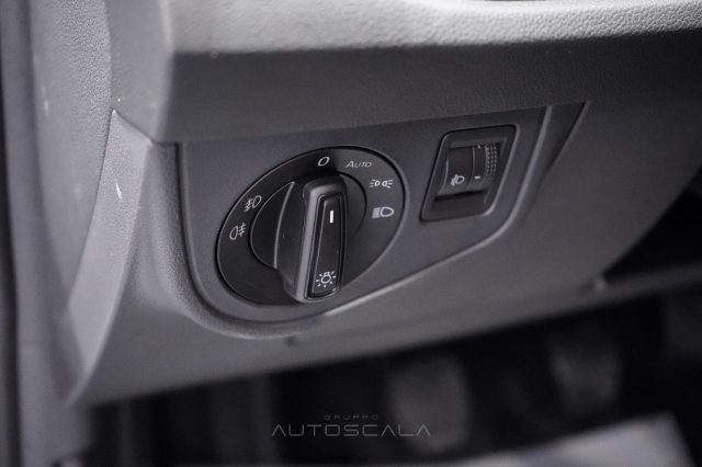 VOLKSWAGEN Taigo usata, con ESP