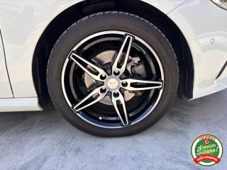 MERCEDES-BENZ A 200 usata, con Leve al volante
