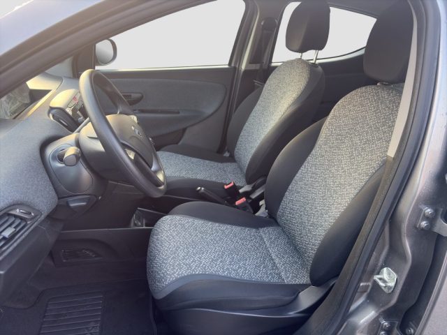 LANCIA Ypsilon usata 8