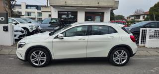 MERCEDES-BENZ GLA 200 usata, con Airbag