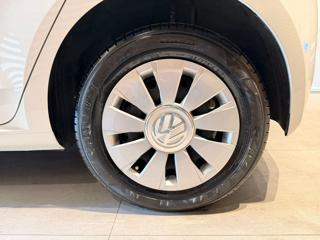 VOLKSWAGEN up! usata, con Cerchi in lega