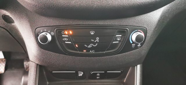 FORD Transit Courier usata, con Filtro antiparticolato