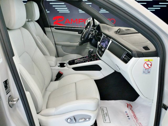 PORSCHE Macan usata 19