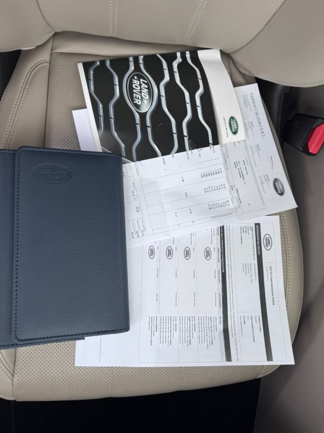 LAND ROVER Range Rover Velar usata, con Controllo vocale