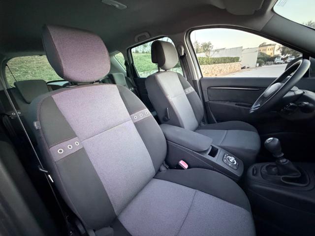 RENAULT Scenic usata, con Bracciolo