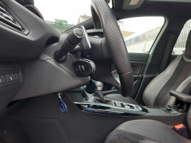 PEUGEOT 308 usata, con Touch screen