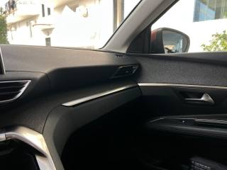 PEUGEOT 3008 usata, con Touch screen