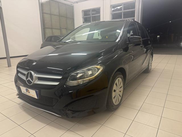 MERCEDES-BENZ B 180 usata, con Airbag laterali