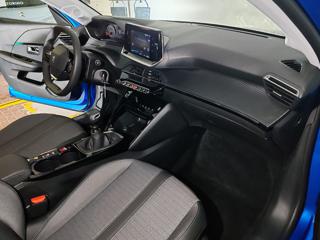 PEUGEOT 208 usata, con Airbag testa